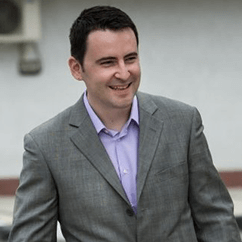 Trainer-Oracle-Laurentiu-Oprea